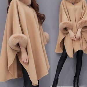 Women’s Fur Cloak Brown